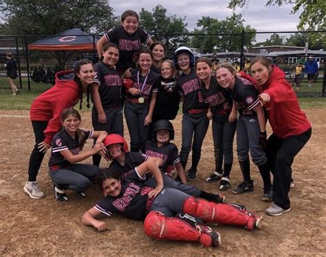 Currently they employ Paid Coaches, competes in Local mostly, with 1-2 travel tournaments per year and are comprised of teams of ages 8u, 9u, 10u, 11u, 12u, 13u, 14u, 15u, 16u, 17u, 18u. . Softball travel teams in los angeles